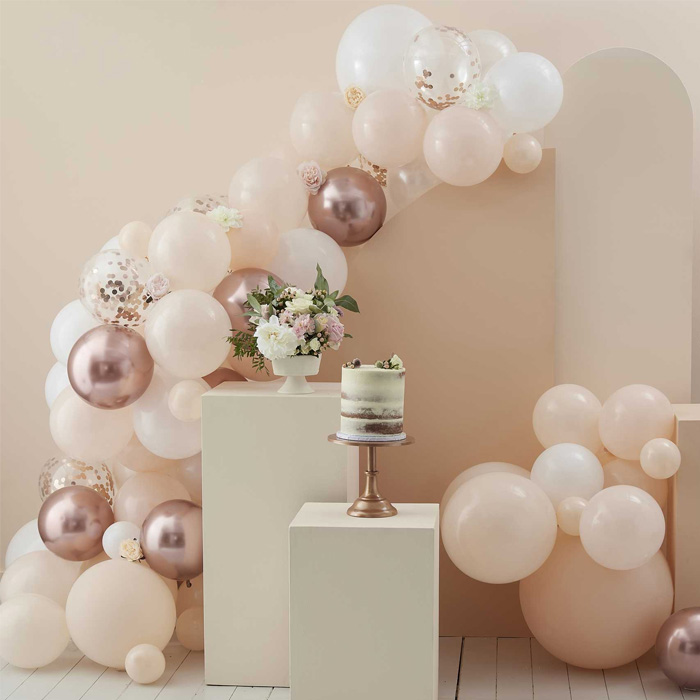 Ballonbue i Rose Gold med Konfetti – 76 Dele Tilbud