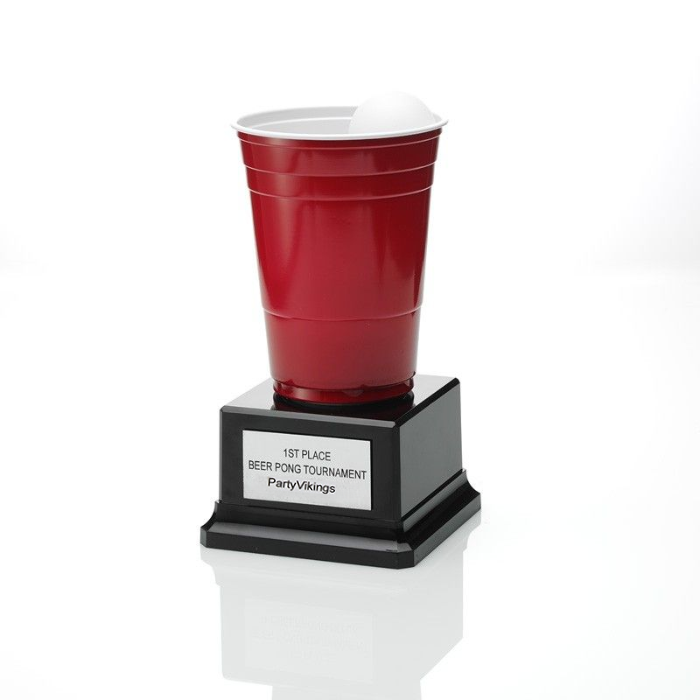 Beer Pong Pokal – Den perfekte præmie til din turnering!