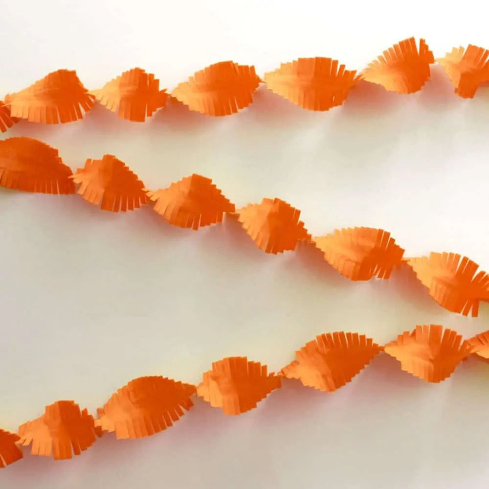 Orange Crepe Guirlande 6m til Festlige Begivenheder