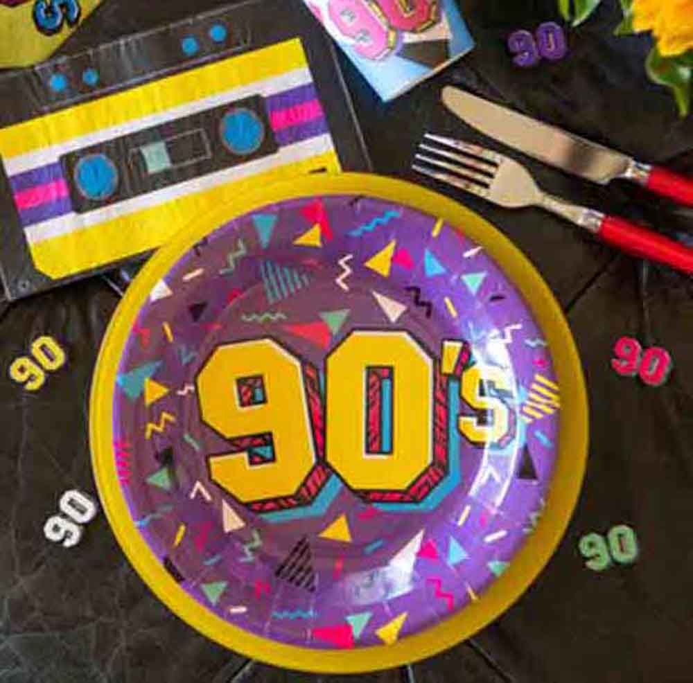 90'er Paptallerkner - 10 Stk til Temafest og Fest