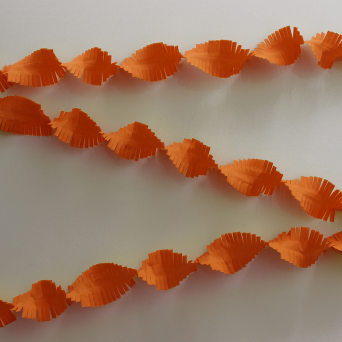 Flosset Orange Crepe Streamer 24 Meter til Festdekoration