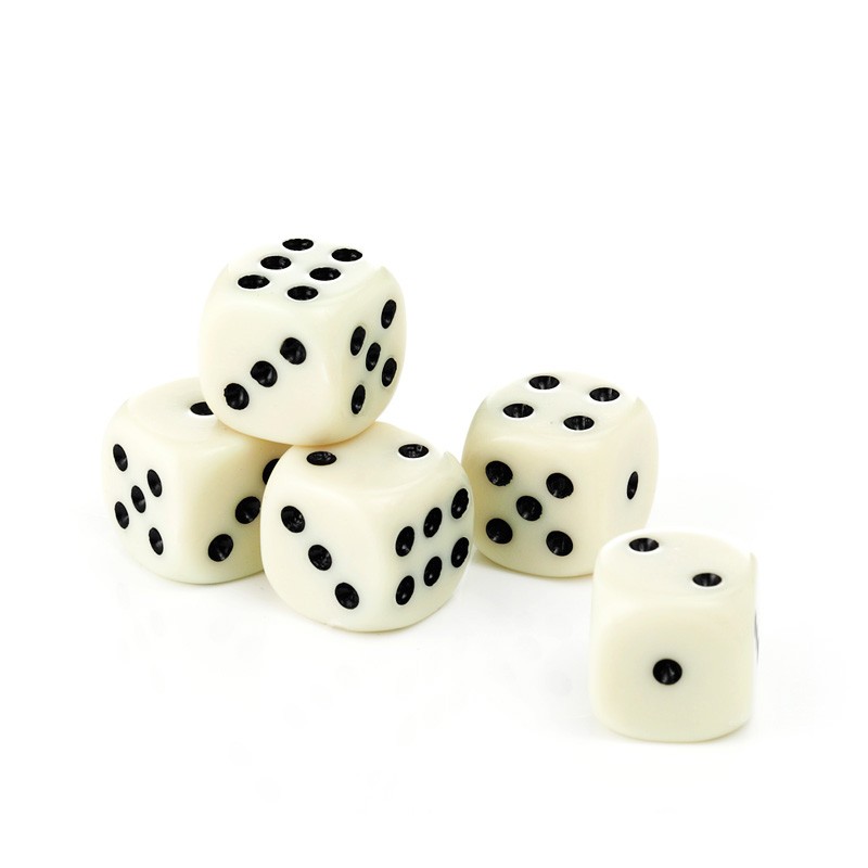 Klassiske Hvide Terninger 5x - Must-Have til Spil!