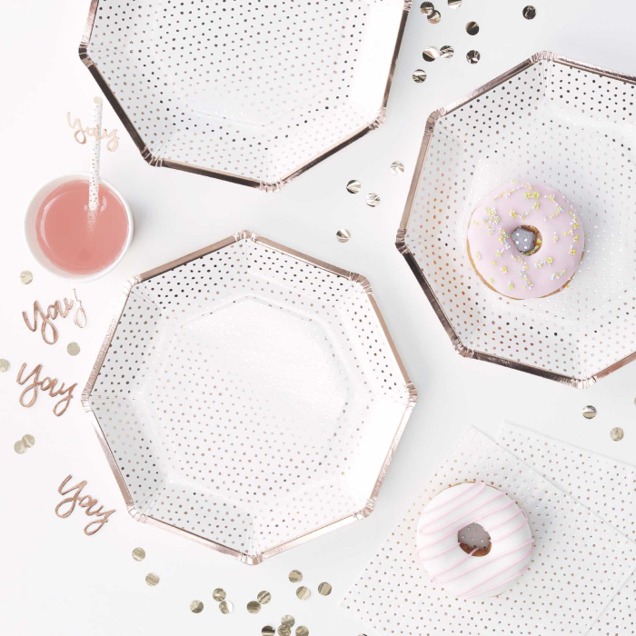 Tallerkner med Rose Gold Prikker - 8 stk. til Festen