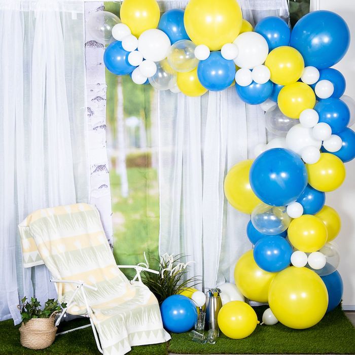 Blå   Gul Ballonbue Inkl  85 Balloner   Meter